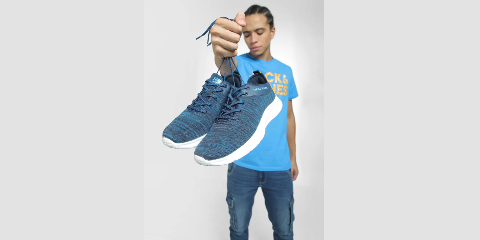 sneakers for men